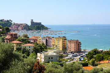 Obraz premium Lerici with port and castle, a picturesque village in Liguria, province of La Spezia and part of the Italian Riviera on the gulf of poets, near the famous Cinque Terre