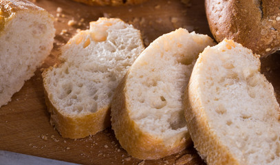 slices of wheaten bread on wooden surface