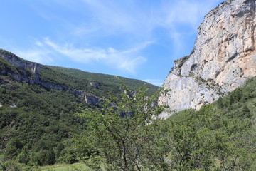 Les gorges d'ombleze dans le département de la Drôme  - France