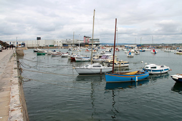 Fototapeta premium boats at the port of douarnenez (brittany - france) 