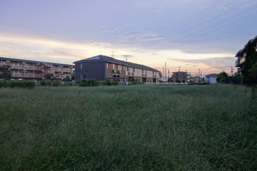 Obraz premium 夕暮れの住宅街