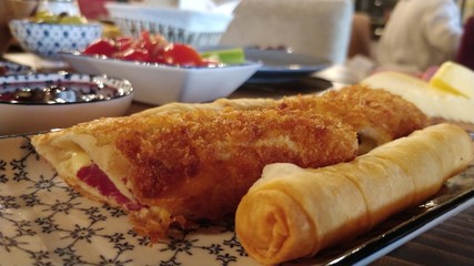 Tuck patty breakfast dinner snack meal