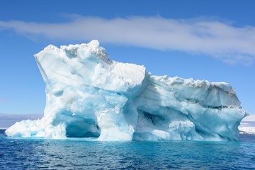 iceberg et glace antarctique