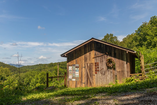 Old barn in the Great Smoky Mountains