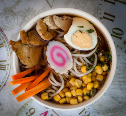 Ramen pollo