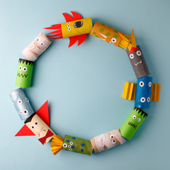 Halloween monsters doll from toilet paper tube roll. Creative DIY for kids. Home decor for party. Paper handie crafts inspiration. Eco-friendly reuse recycle idea