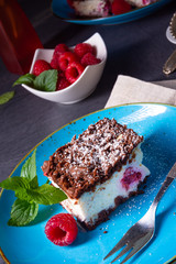 cheesecake with raspberries mascarpone and chocolate