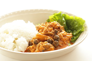 Shimeji mushroom in beef stew served with rice