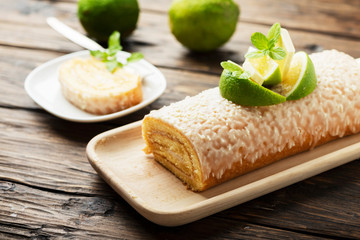 Cake roll with lime and white chocolate