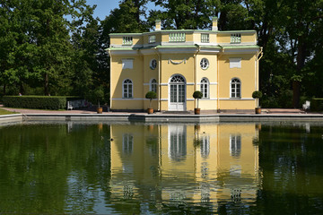 Jardin du palais Catherine à Tsarskoïe Selo, Russie