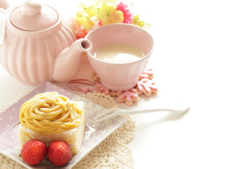Marron short cake on dish with copy space