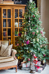 Fototapeta na wymiar vintage sofa and Christmas tree