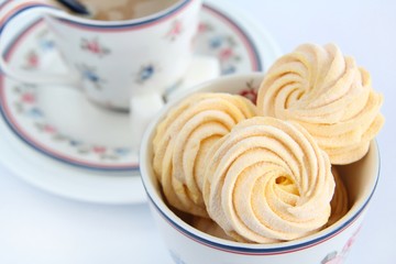 cup of coffee and peach marshmallow 