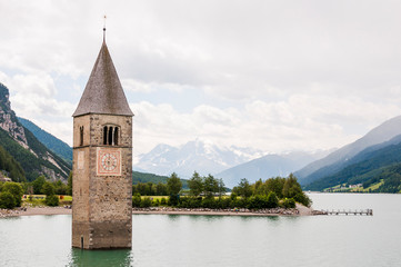 Reschen, Turm, Reschensee, Reschenpass, Passstrasse, Vinschgau, Alpen, S&uuml;dtirol, Sommer, Italien