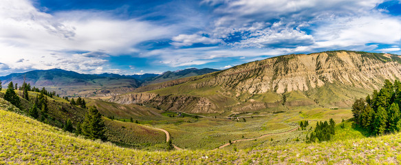 Obraz premium Panorama of Mountain Range, Badlands