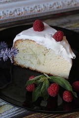 cake with strawberries and cream