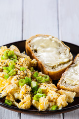 Scrambled eggs with sandwiches