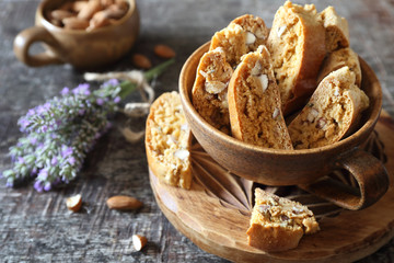 Italian cookies: almond and lavender cantuccini - obrazy, fototapety, plakaty