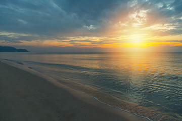Siluette sunset at the beach