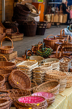 Shop sells wicker baskets on the street - Baskets merchant Dealer