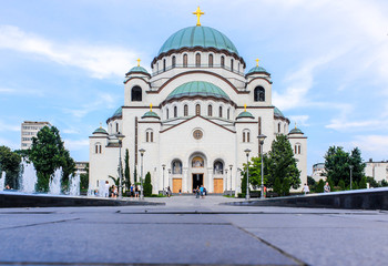 Fototapeta na wymiar View of the saint sava cathedral in Belgrade, Serbia
