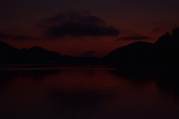 See im extremen Abendrot mystisch 