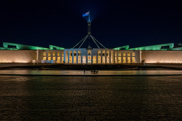Obraz premium Parliament House - Night photo