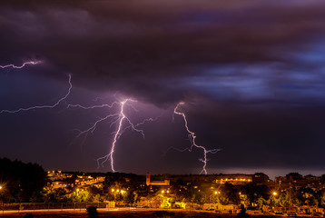 Rayos durante tormenta en Valladolid