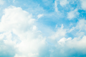 Fototapety  błękitne niebo z chmurą