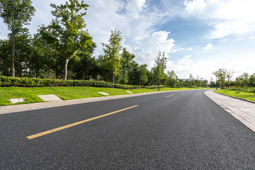 Fototapeta premium road in park