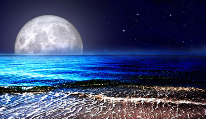 full moon over the sea © alg2209