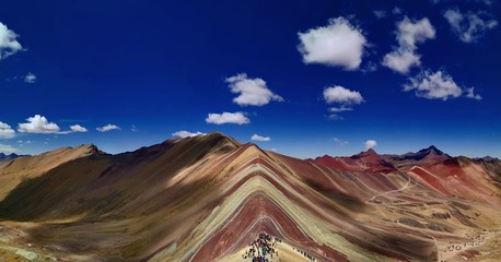 Naklejka premium view of mountains