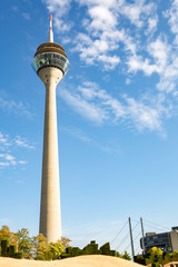 Rheinturm in D&uuml;sseldorf - Deutschland