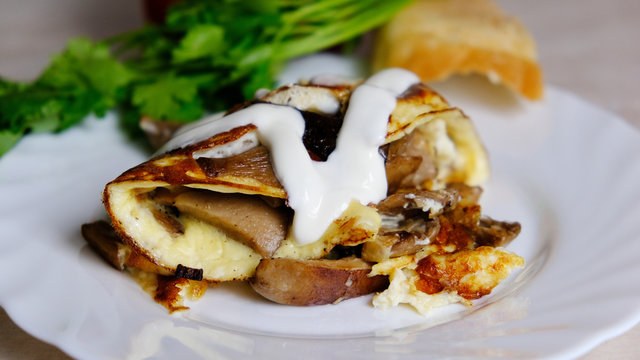 fried wild mushrooms with amlet