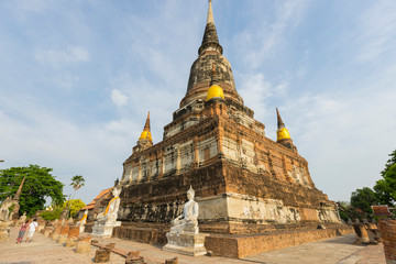 Fototapeta premium Ruin Pagoda of Wat Yai Chaimongkol in Ayutthaya ,Thailand.