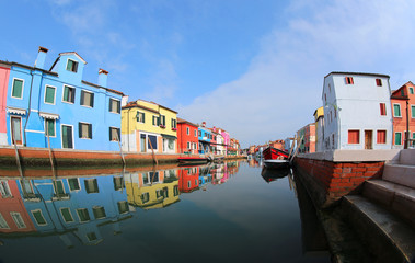 Fototapeta na wymiar houses in Burano Island near Venice