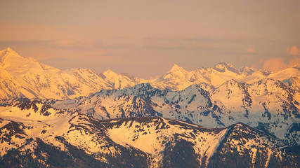 Schattenspiel in den Alpen