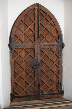 Elvin Door
