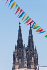 Köln, Dom, Karneval, bunt