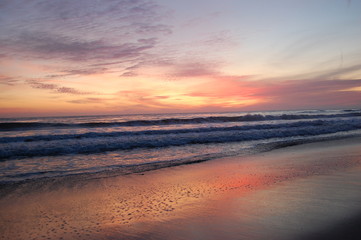 Fototapeta na wymiar sunset on a California beach
