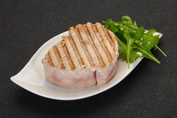 Grilled tuna steak