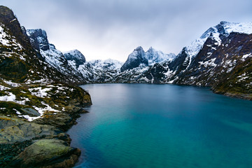 Fototapeta na wymiar Insane Lake Lofoten