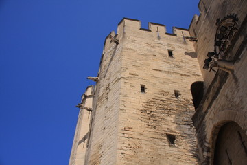 les tours du palais des papes
