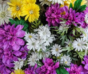 Obraz premium brightly colored bouquet of artificial flowers