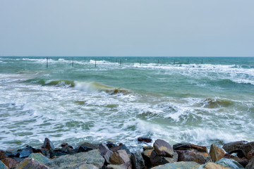 Fototapeta na wymiar The surging Bohai coast