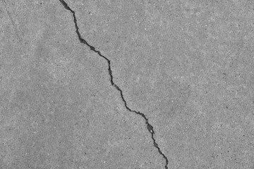 Obraz premium Crack on a concrete surface in Los Angeles for interior design.