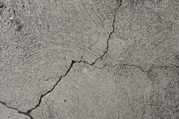 Obraz premium Crack on a concrete surface in Los Angeles for interior design.