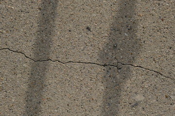 Obraz premium Crack on a concrete surface in Los Angeles for interior design.