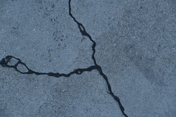 Obraz premium Crack on a concrete surface in Los Angeles for interior design.