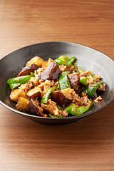 ナスとピーマンの肉味噌炒め